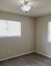 325 Alex St in Vidor, TX - Building Photo - Building Photo