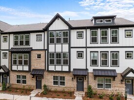 109 Goodson Pl in Davidson, NC - Building Photo