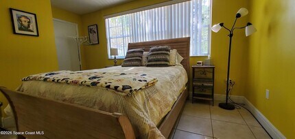 8401 N Atlantic Ave, Unit D1 in Cape Canaveral, FL - Building Photo - Building Photo