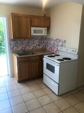 14 Highland Rd in Glen Burnie, MD - Building Photo - Building Photo