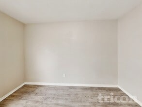 418 David Dr in Grand Prairie, TX - Building Photo - Building Photo