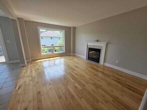 121 Dalgleish Ave in Kingston, ON - Building Photo - Building Photo