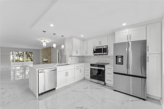 property at 2303 Lucaya Ln