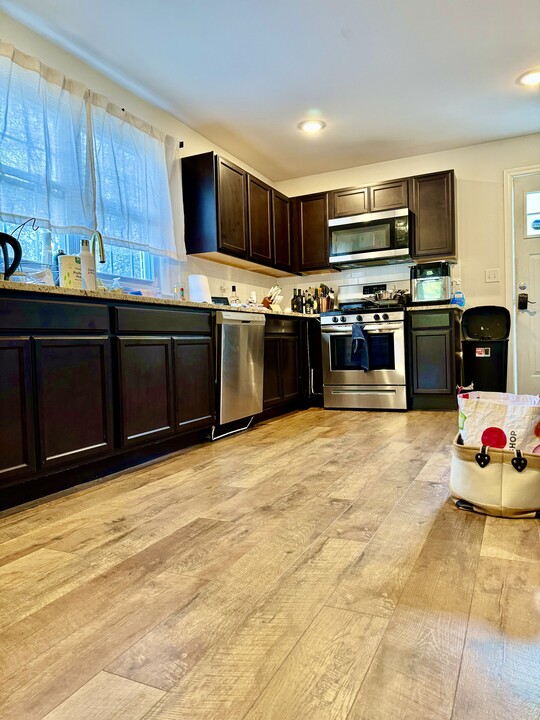 6 Watsessing Ave in Belleville, NJ - Building Photo