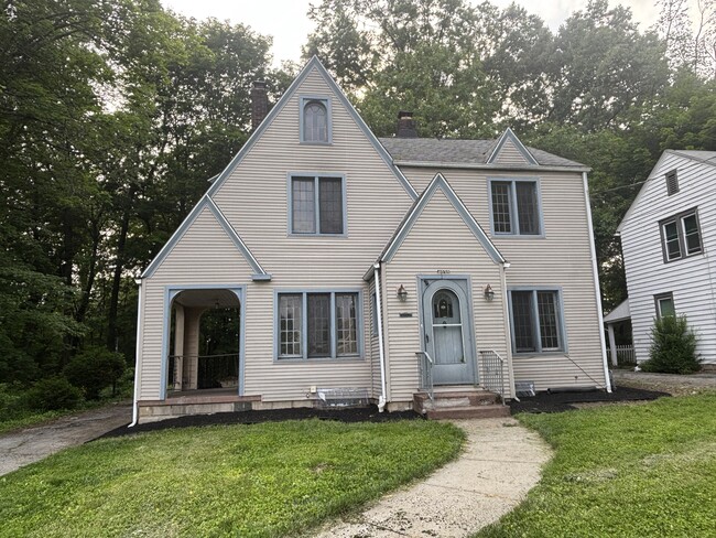 property at 4030 Howard St