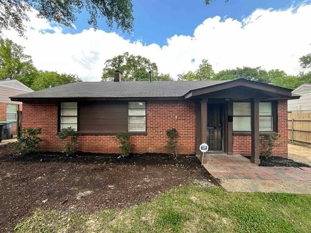 property at 4572 Violet Ave