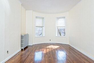 277 Palisade Ave in Jersey City, NJ - Building Photo - Building Photo