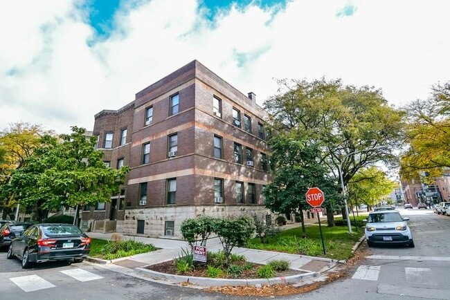 1148 W Waveland Ave, Unit 3