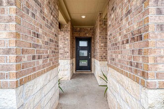 1222 Oak Barrel Run in Richmond, TX - Building Photo - Building Photo