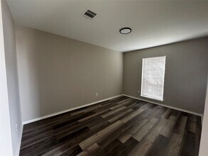 6319 Sunlit Orchard Dr in Houston, TX - Building Photo - Building Photo