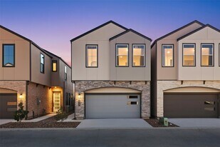 2927 El Fenice Ln in Houston, TX - Building Photo