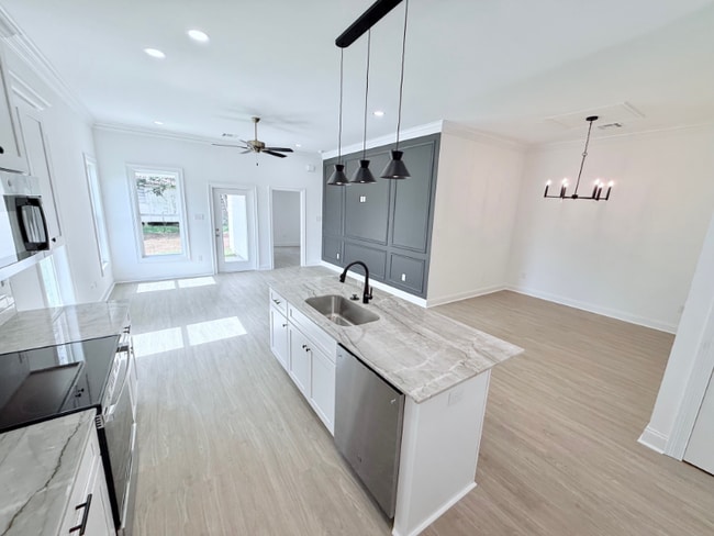 114 Twin Meadow Ln in Lafayette, LA - Building Photo - Building Photo