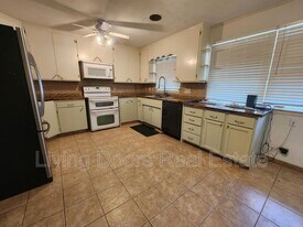 3870 Steele Ave in Lincoln, NE - Building Photo