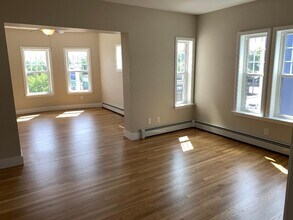 539 Southbridge St in Worcester, MA - Building Photo - Building Photo