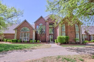 13300 SW 38th St in Yukon, OK - Building Photo