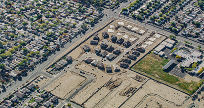 Pacific Wildflower in Palmdale, CA - Foto de edificio - Building Photo