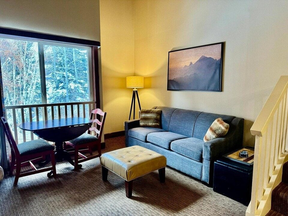 113 Angani Way in Sun Valley, ID - Building Photo