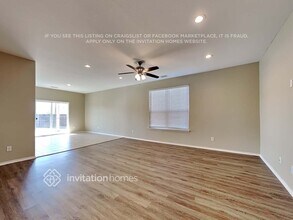 2106 Slow Stream Dr in Royse City, TX - Foto de edificio - Building Photo