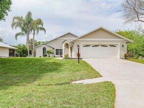 513 Benedictine Terrace in Sebastian, FL - Building Photo - Building Photo