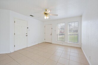 203 Tamara Dr in Georgetown, TX - Building Photo - Building Photo