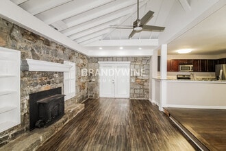 3292 Westmart Ln in Doraville, GA - Building Photo - Building Photo