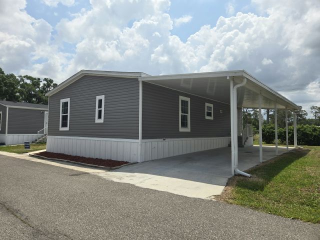 property at 4 Wear St