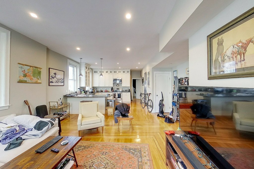 3 1/2 Bull St, Unit 1 in Newport, RI - Building Photo