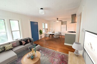 216 S Vendome St in Los Angeles, CA - Building Photo - Building Photo