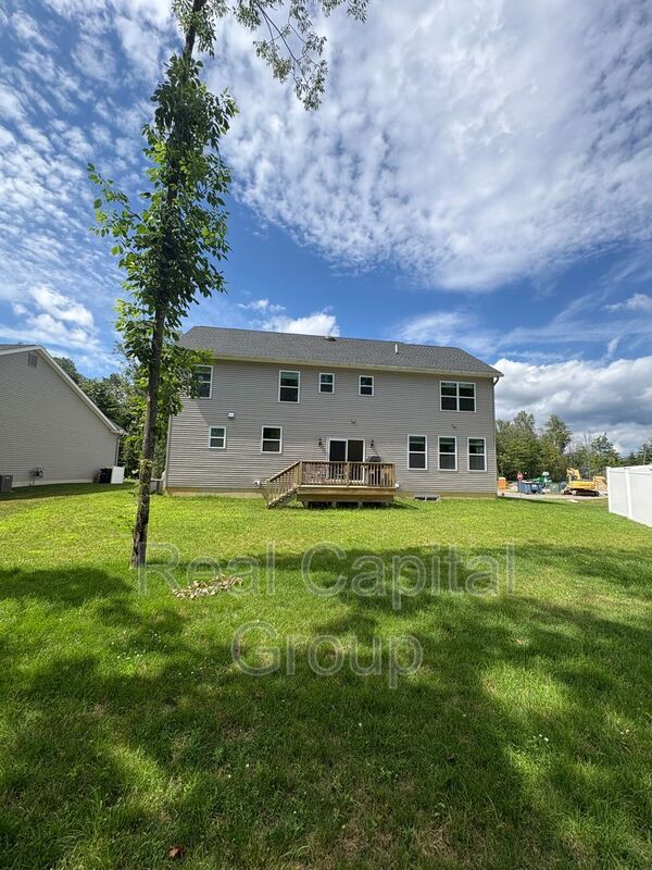 43 Timber Creek Dr in Ballston Lake, NY - Building Photo - Building Photo
