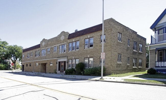 4601 W Beloit Rd