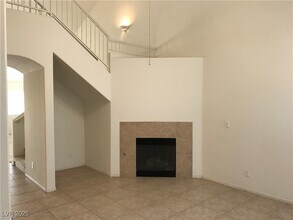 2064 Lipari Ct in Las Vegas, NV - Building Photo - Building Photo