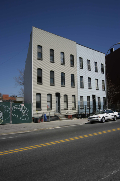 655 Bushwick in Brooklyn, NY - Building Photo