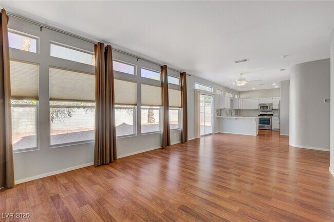 property at 22 Lantern Glow