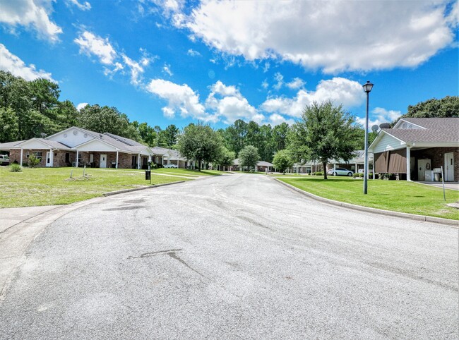 Legends of Lindale in Lindale, TX - Building Photo - Building Photo