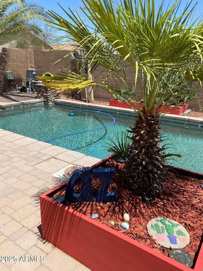 42206 Chambers Dr in Maricopa, AZ - Building Photo - Building Photo