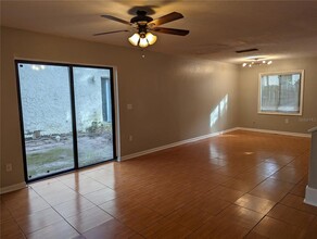 12425 Touchton Dr in Tampa, FL - Building Photo - Building Photo