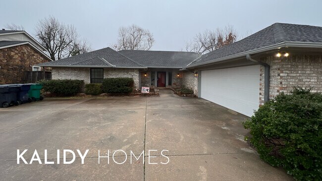 12510 Maple Ridge Rd in Oklahoma City, OK - Building Photo - Building Photo