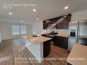 12113 Short Leaf Path in Del Valle, TX - Building Photo - Building Photo