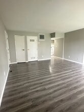 Arbors North in Dayton, OH - Building Photo - Building Photo