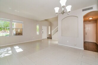 1469 S Hawk Ln in Gilbert, AZ - Building Photo - Building Photo