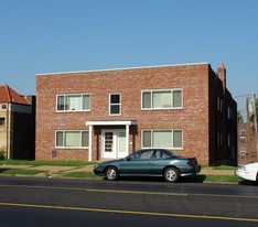 Nature House Apartments