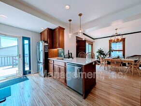 398 Herschel St in St. Paul, MN - Building Photo - Building Photo