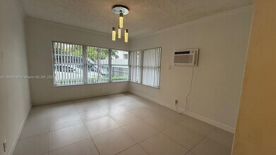 9241 Collins Ave in Surfside, FL - Building Photo - Building Photo