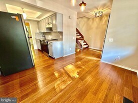 1526 Scandia Cir in Reston, VA - Building Photo