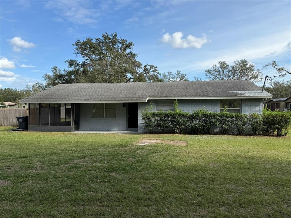 3106 John Moore Rd in Brandon, FL - Building Photo