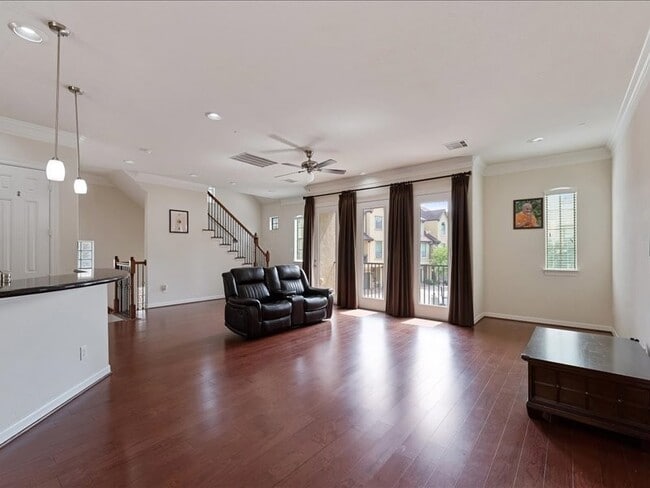 property at 5502 Lunia Ln