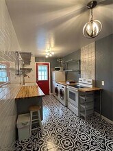 5030 N Hall St in Dallas, TX - Building Photo - Building Photo