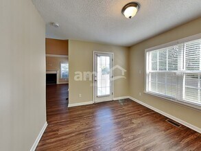 4405 Moss Spring Dr in Raleigh, NC - Building Photo - Building Photo