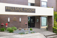 Hillside House Condominium in Seattle, WA - Building Photo - Building Photo