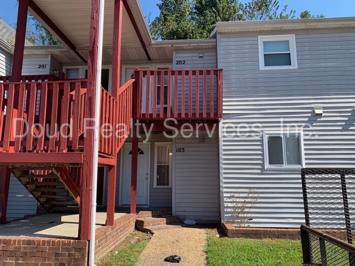 3719 Turnpike Rd-Unit -103 in Portsmouth, VA - Building Photo